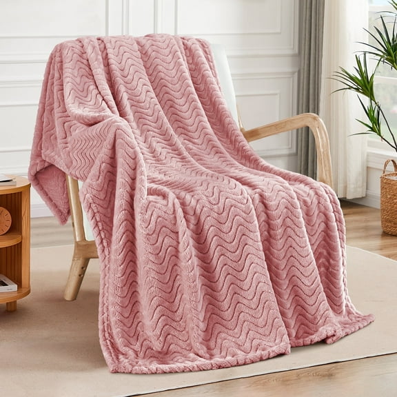 Exclusivo Mezcla Large Flannel Fleece Throw Blanket, Jacquard Weave Wave Pattern Blanket (50" x 70", Pink)