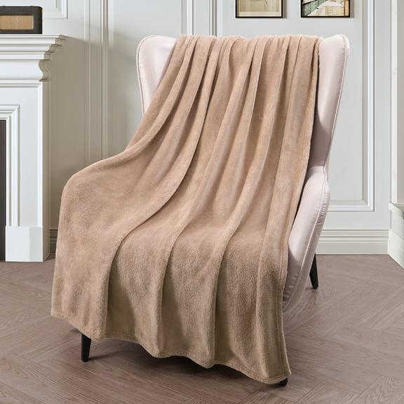 Exclusivo Mezcla Large Flannel Fleece Velvet Plush Throw Blanket - 50" x 70" (Camel)