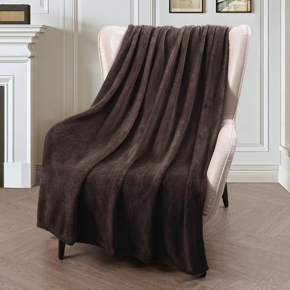 Exclusivo Mezcla Large Flannel Fleece Velvet Plush Throw Blanket - 50" x 70" (Coffee)