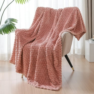 Exclusivo Mezcla Large Soft Fleece Throw Blanket, 50"x70" Stylish Jacquard Throw Blanket for Couch, Cozy, Warm, Lightweight Dusty Pink Blanket