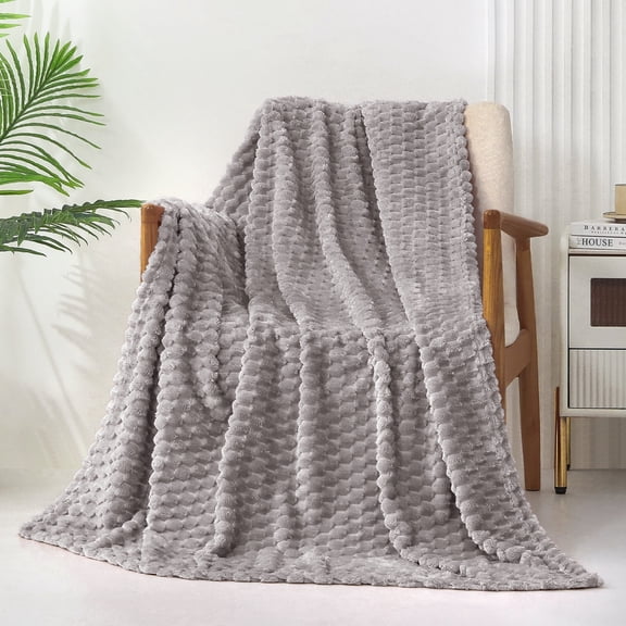 Exclusivo Mezcla Large Soft Fleece Throw Blanket, 50"x70" Stylish Jacquard Throw Blanket for Couch, Cozy, Warm, Lightweight Light Grey Blanket
