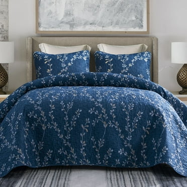 Exclusivo Mezcla Microfiber King Size Quilt Set, 3 Pieces Lightweight Bedspreads/ Coverlet/ Bedding Set with 2 Pillow Shams, Gradient Floral Pattern, (96"x 104", Navy)