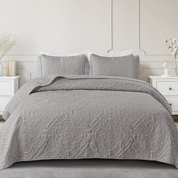 Exclusivo Mezcla Oversized King Quilt Bedding Set, Lightweight Vintage California Cal King Size Quilts with Pillow Shams, Soft Bedspreads Coverlets for All Seasons (112"x104", Light Grey)