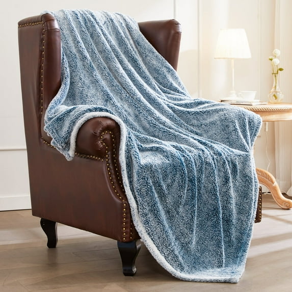 Exclusivo Mezcla Plush Fuzzy Large Fleece Throw Blanket (50" x 70", Mixed Teal)- Soft, Warm and Lightweight