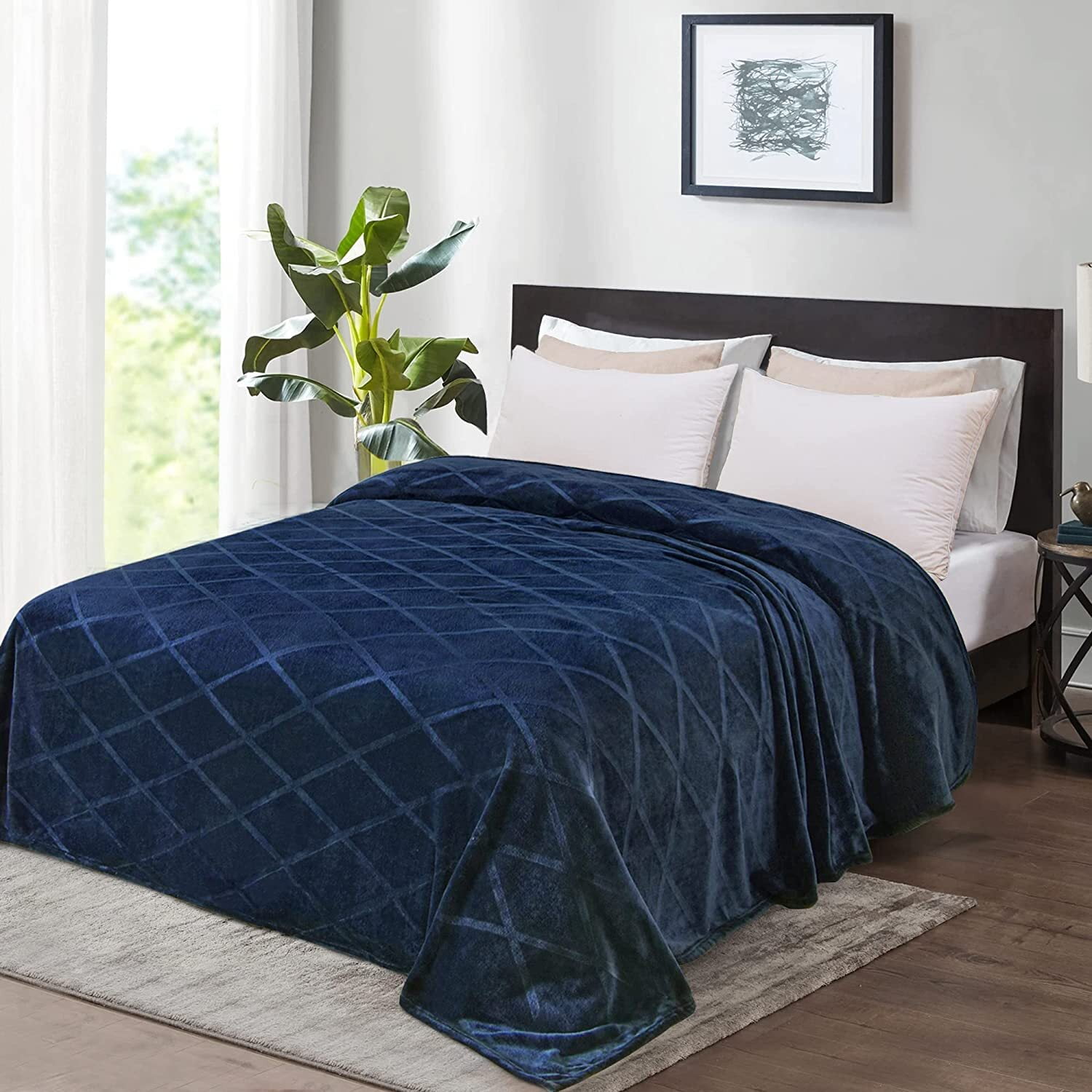 Exclusivo Mezcla Queen Size Flannel Fleece Blanket 90x90 Inches