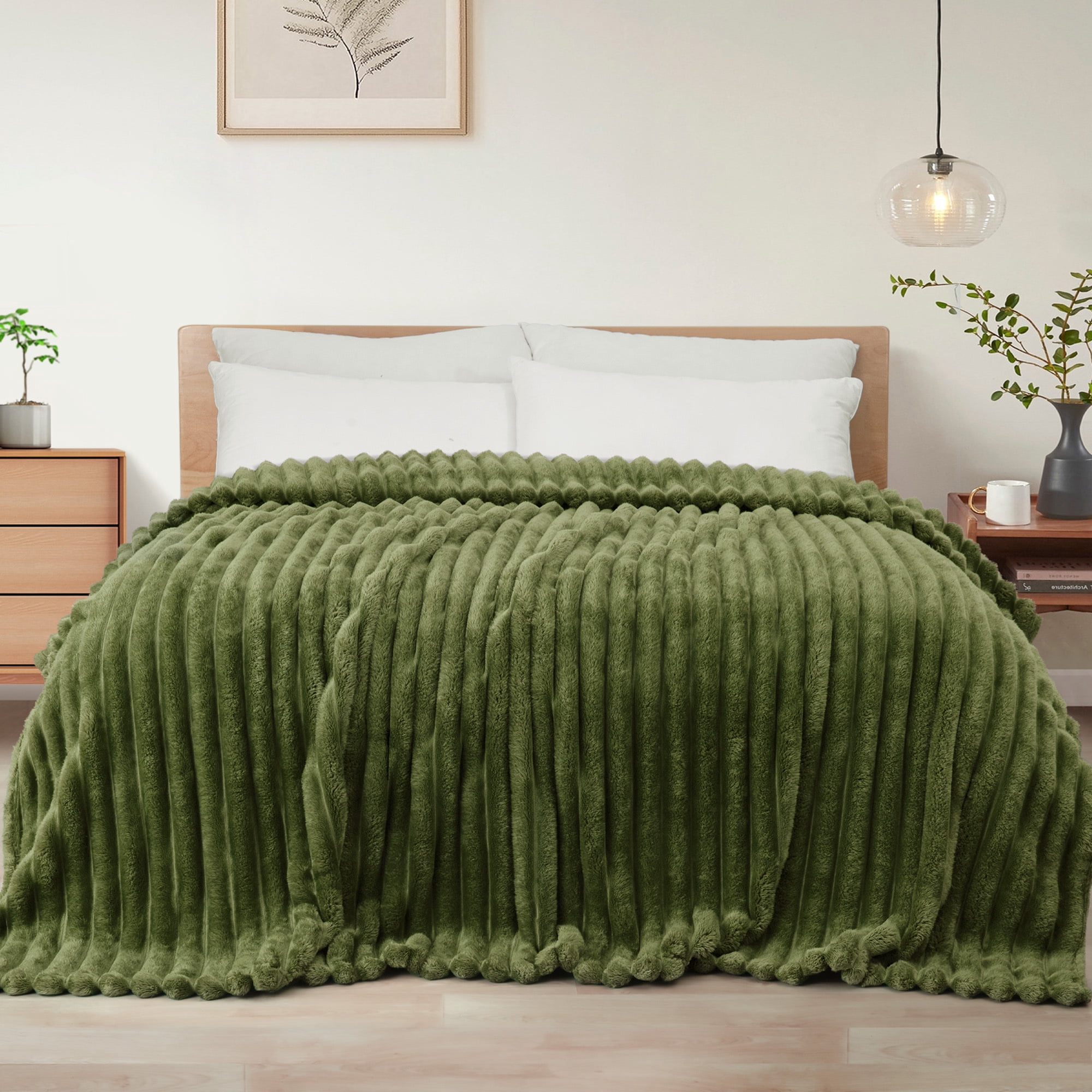 Fuzzy Queen Size Blanket