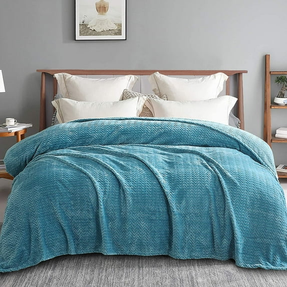 Exclusivo Mezcla Queen Size Jacquard Weave Wave Pattern Flannel Fleece Velvet Plush Bed Blanket as Bedspread/Coverlet/Bed Cover (90" x 90", Slate Blue)