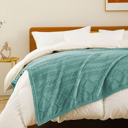 Exclusivo Mezcla Queen Size Soft Bed Blanket, Warm Fuzzy Luxury Bed Blankets, Decorative Geometry Pattern Plush Throw Blanket for Bed, 90"x90", Celadon