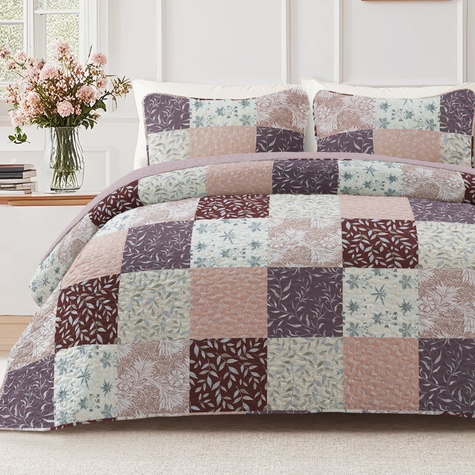 Exclusivo Mezcla Reversible Boho Quilt Set King Size, 3 Pieces Patchwork Brown All Season Bedspreads, Ultra Soft Floral Coverlet Bedding Set with Printed Pattern (1 Quilt, 2 Pillow Shams)