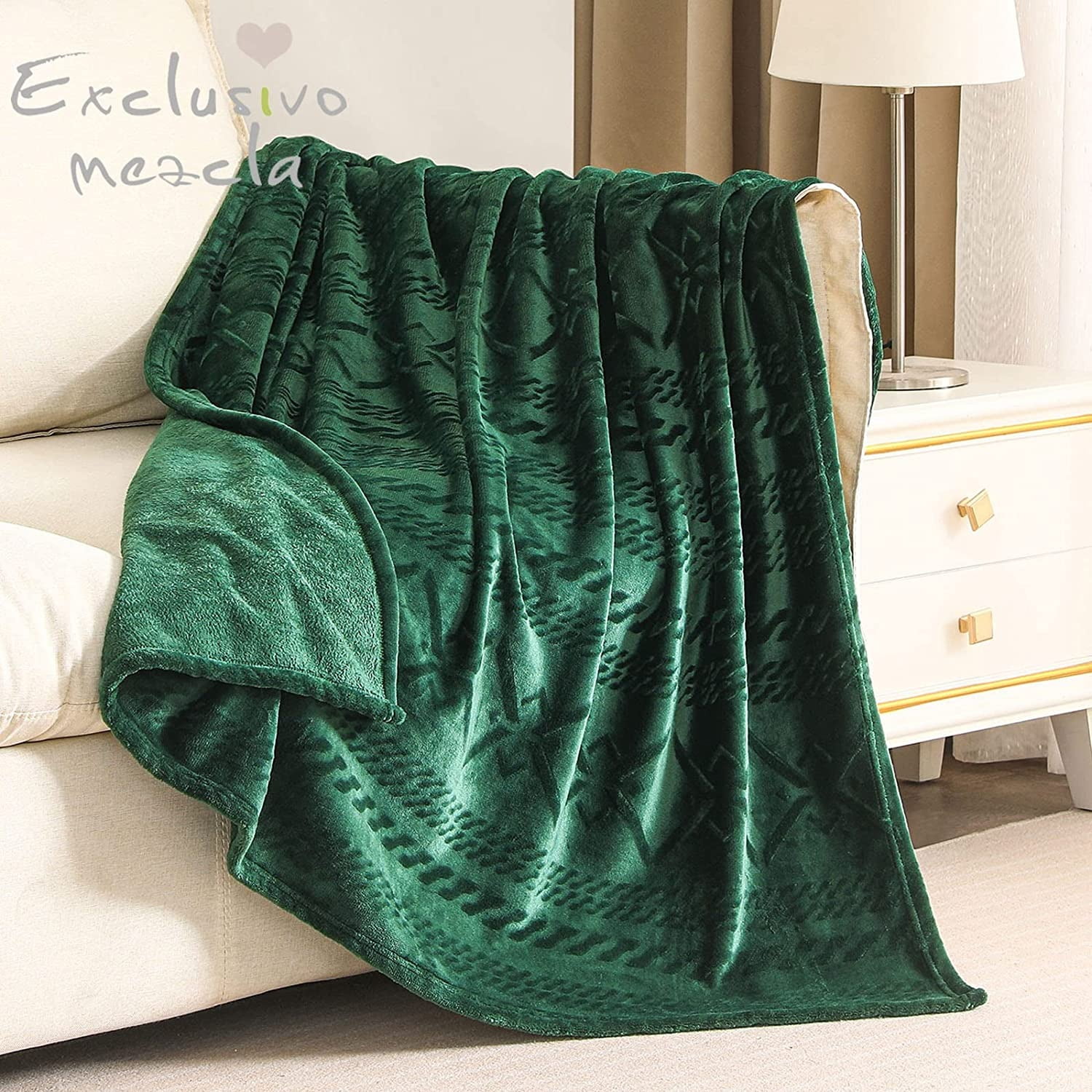 Exclusivo Mezcla Soft Throw Blanket, Large Fuzzy Fleece Blanket