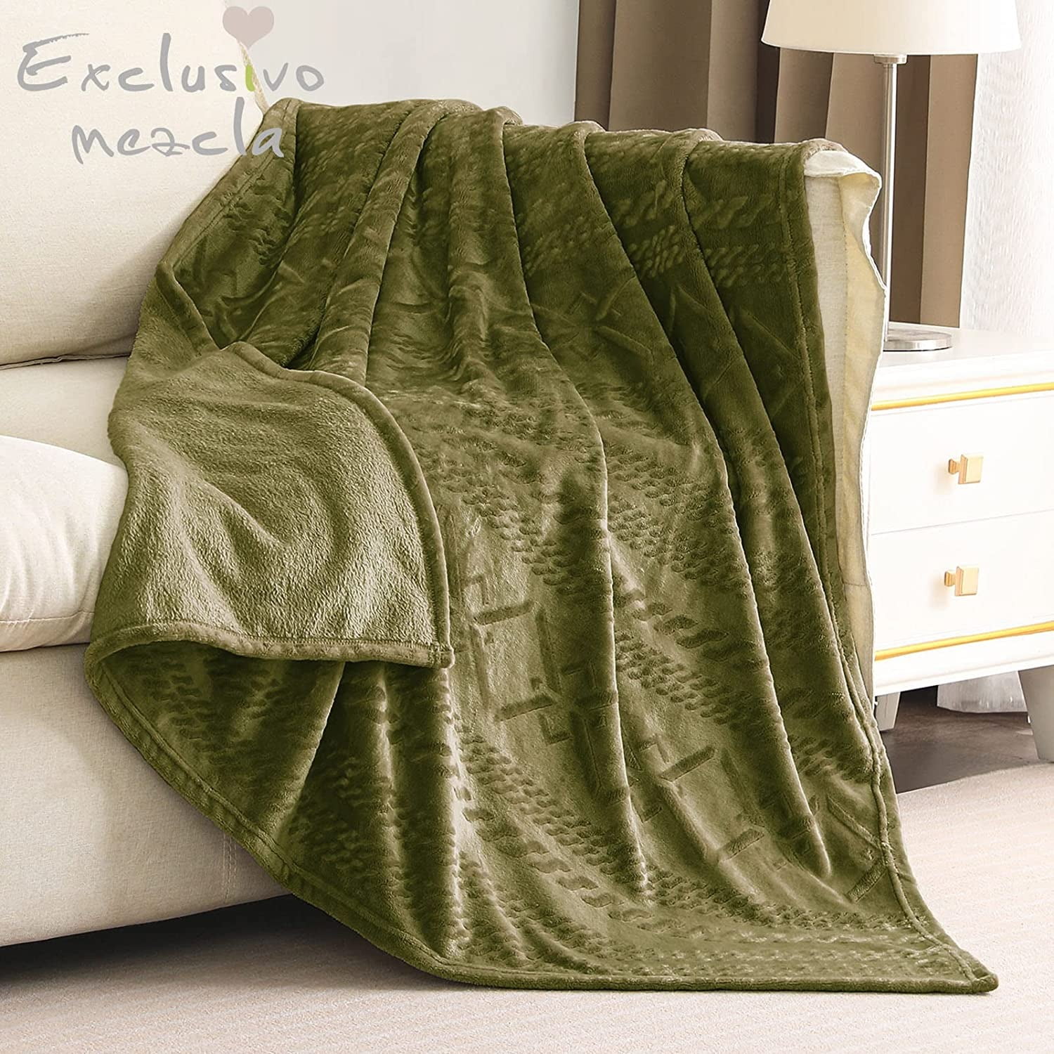 Exclusivo Mezcla Soft Throw Blanket, Large Fuzzy Fleece Blanket ...
