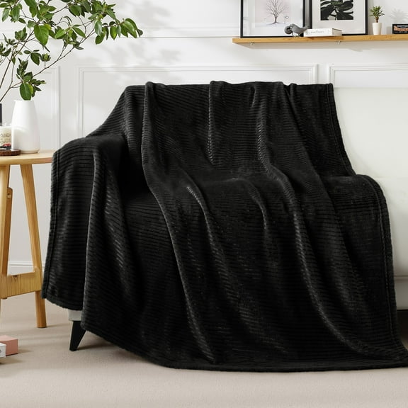 Exclusivo Mezcla Soft Throw Blanket, 50"x60", Black