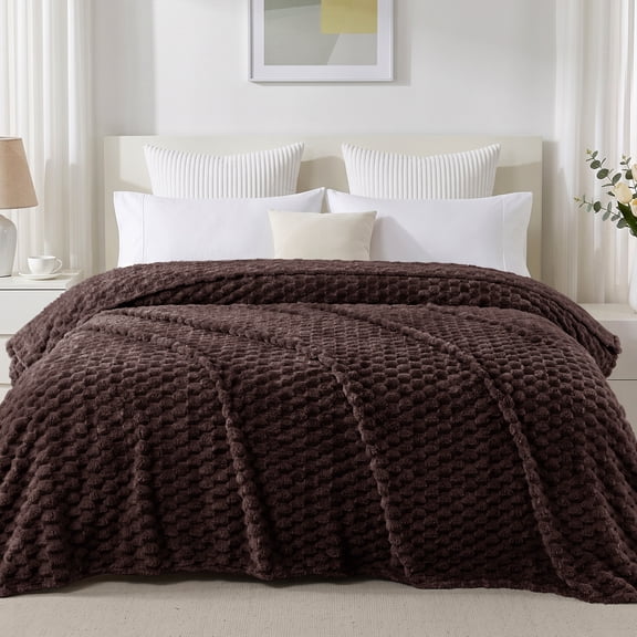 Exclusivo Mezcla Twin Size Soft Fleece Blanket, 60"x80" Stylish Jacquard Velvet Blanket for Bed, Cozy Soft Lightweight for All Season, Coffee