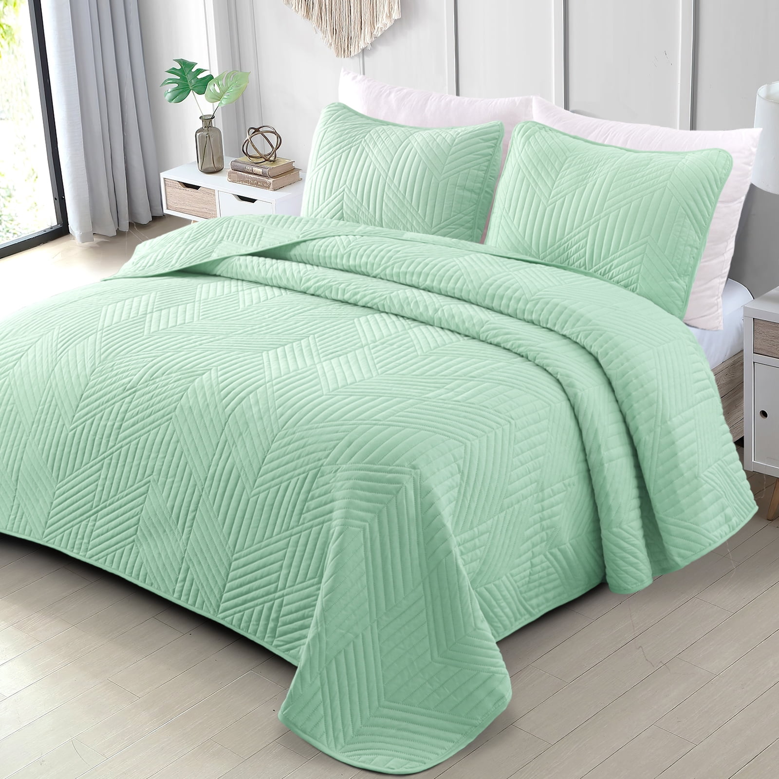 Exclusivo Mezcla Ultrasonic Full Queen Quilt Bedding Set, Lightweight Sage Green Bedspreads Soft
