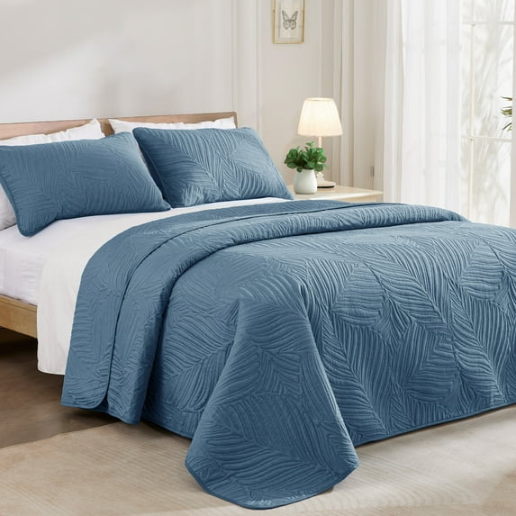 Exclusivo Mezcla Ultrasonic Full Queen Size Quilt Set Bluish Grey, 3 Pieces Lightweight Bedspread Leaf Pattern Bed Cover Soft Microfiber Coverlet Bedding Set for All Seasons