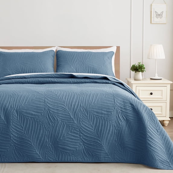 Exclusivo Mezcla Ultrasonic Full Queen Size Quilt Set Bluish Grey, 3 Pieces Lightweight Bedspread Leaf Pattern Bed Cover Soft Microfiber Coverlet Bedding Set for All Seasons