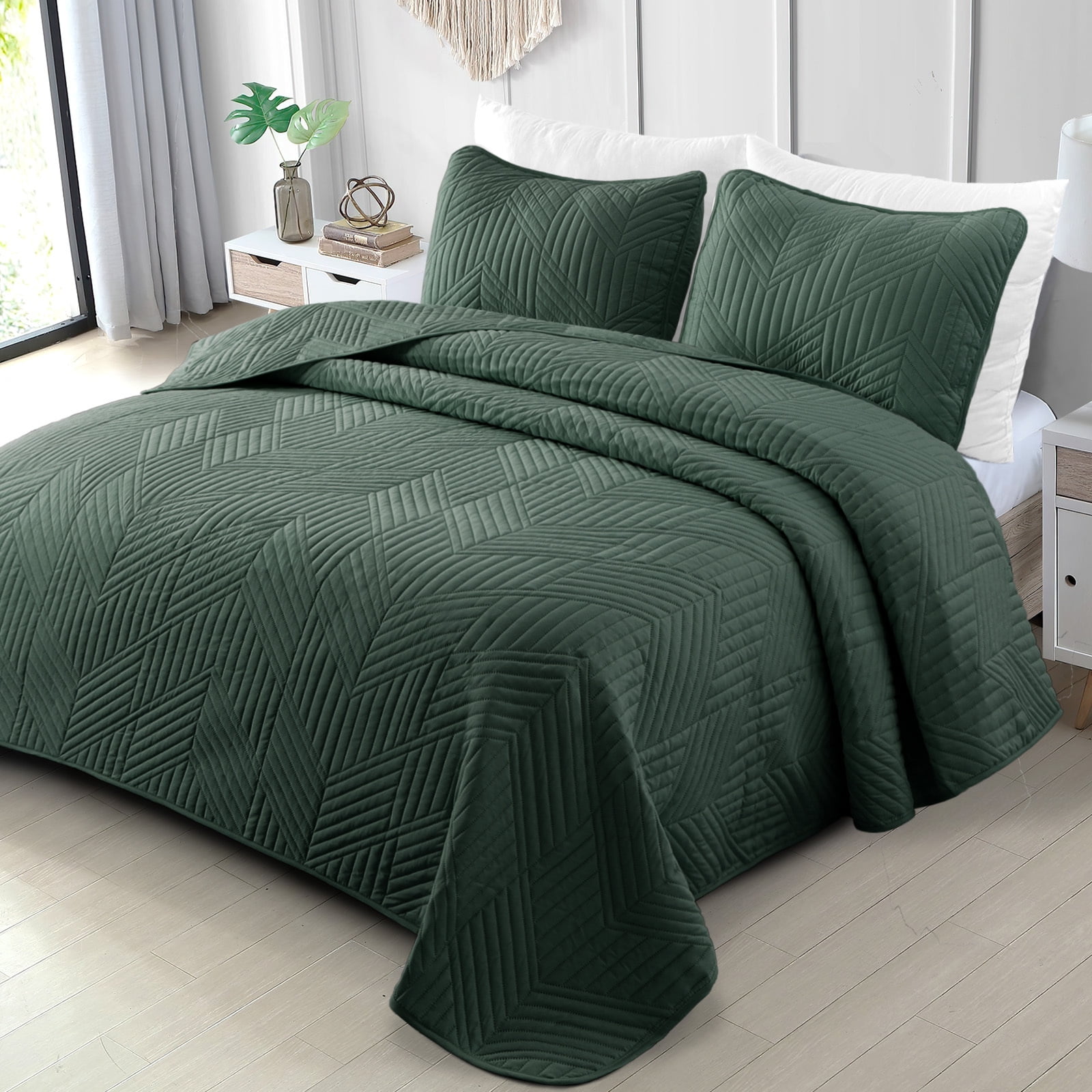 Exclusivo Mezcla Ultrasonic King Quilt Bedding Set, Lightweight Green
