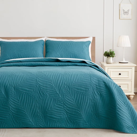 Exclusivo Mezcla Ultrasonic King Size Quilt Set Teal, 3 Pieces Lightweight Bedspread Leaf Pattern Bed Cover Soft Microfiber Coverlet Bedding Set for All Seasons