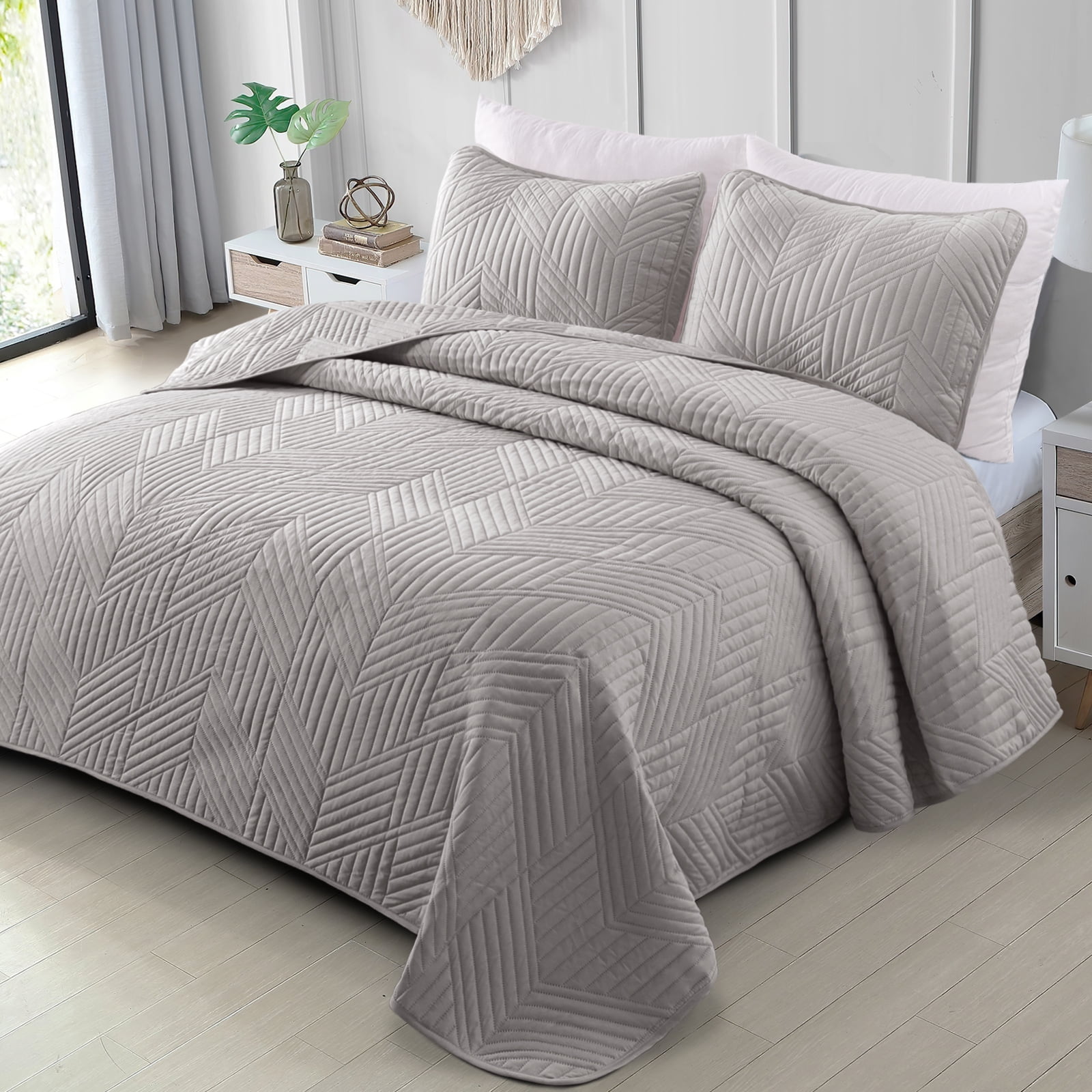 Exclusivo Mezcla Ultrasonic Twin Quilt Bedding Set, Lightweight Light