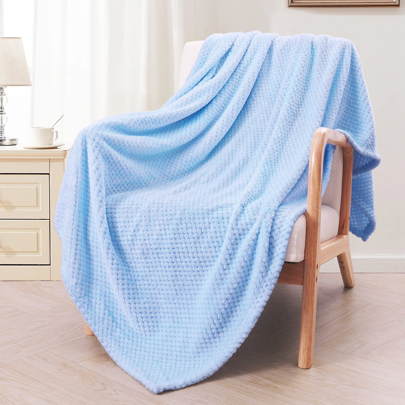 Exclusivo Mezcla Waffle Textured Extra Large Fleece Blanket Super Soft and Warm Throw Blanket for Couch Sofa and Bed Baby Blue 50x70 inches Cozy