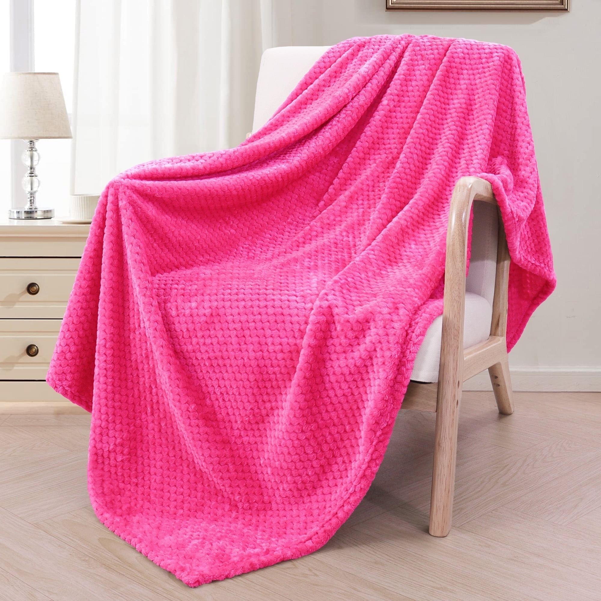 Exclusivo Mezcla Waffle Textured Extra Large Fleece Blanket, Super