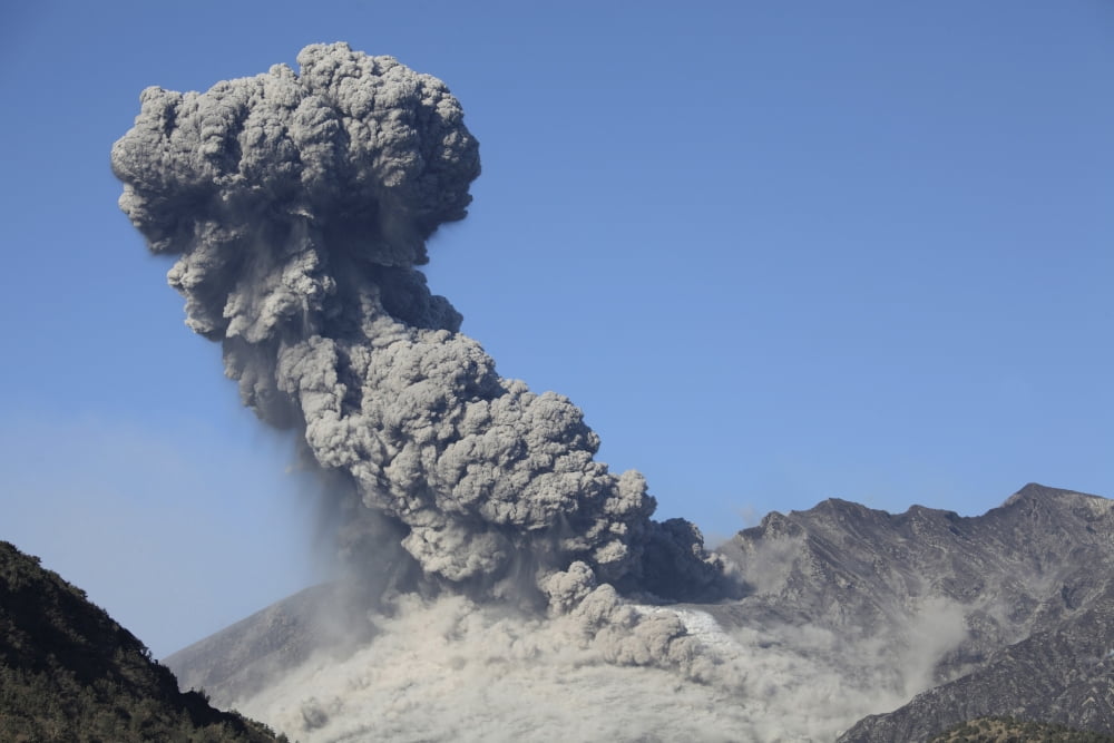 Explosive eruption of Sakurajima volcano Japan Canvas Art - Richard RoscoeStocktrek Images (35 x 23)