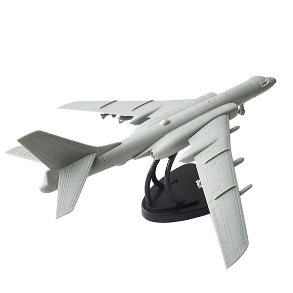 Exquisite H-6k Bomber Model Retro Elegant Decoration for Military Collectibles Enthusiasts, DIY Assembly Required