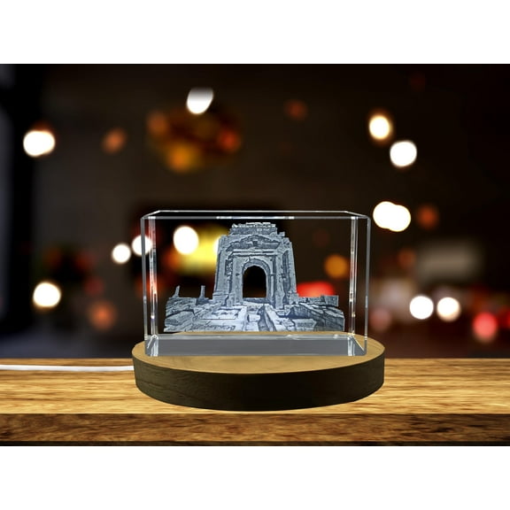 Exquisite Mactaris 3D Engraved Crystal Gift