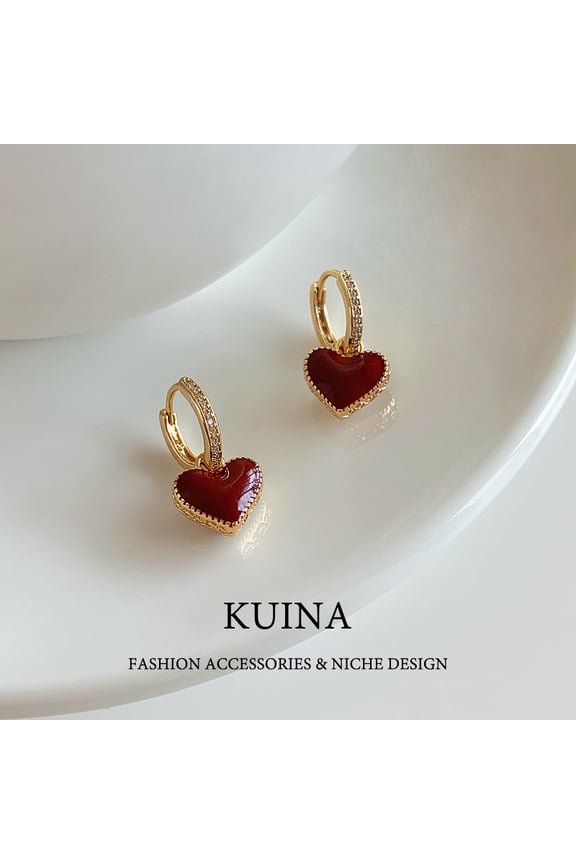 Exquisite small red and white mother of pearl love earrings earrings female new explosive models light luxury senior sense of earrings earrings temperament ear jewelry