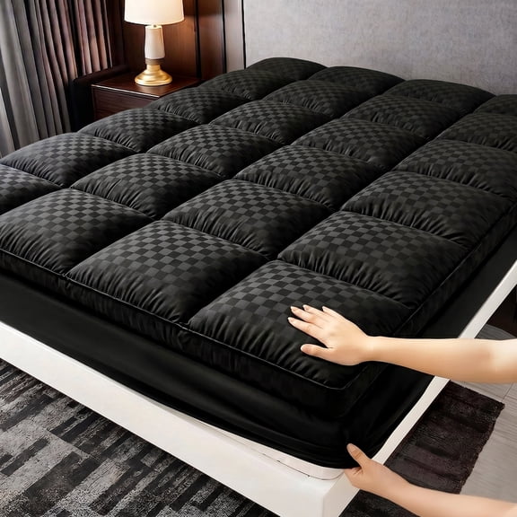 Extra Thick Plush Mattress Topper, Deep Pocket Fitted Bed Pad, Soft Breathable Mattress Protector, All-Season Use (black,Queen)