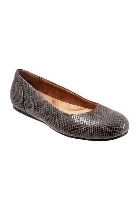 Extra Wide Width Women's Sonoma Flat by SoftWalk in Grey, grey black, Size 8.0