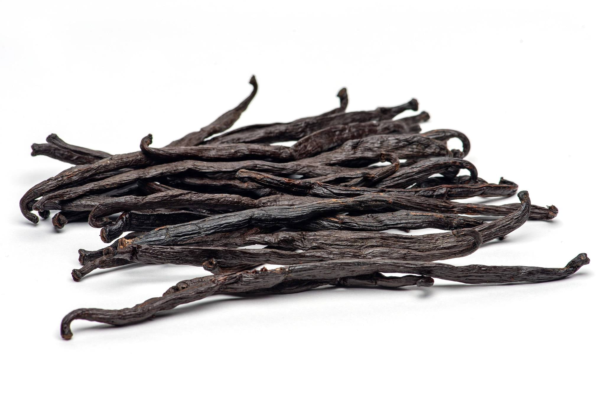 Extract Grade B Tahitian Vanilla Beans from Tahiti - Tahitensis Whole Vanilla Pods for Baking, Extract, Cooking and Brewing - 2oz
