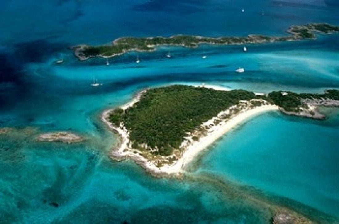 Exumas Bahamas Canvas Art - Michael DeFreitas DanitaDelimont (24 x 15)