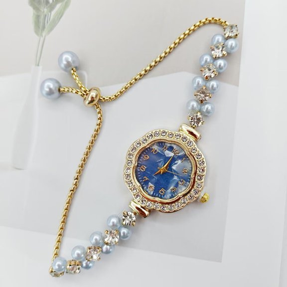 Eye Catching Mother Of Pearl Quartz Watch with Comfortable Alloy Strap