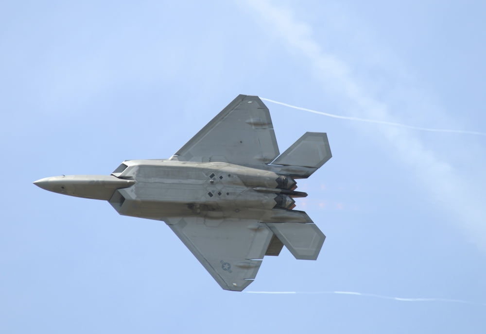 F-22 Raptor of the US Air Force Canvas Art - Riccardo NiccoliStocktrek Images (34 x 24)
