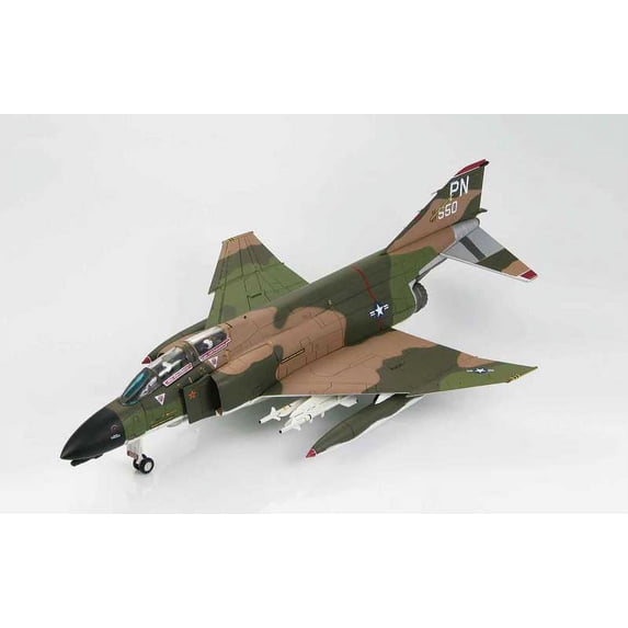 F-4D Phantom II, Major Dan Cherry, 13th TFS, 432nd TRW, USAF, April, 1972 (1:72) - Signature Edition