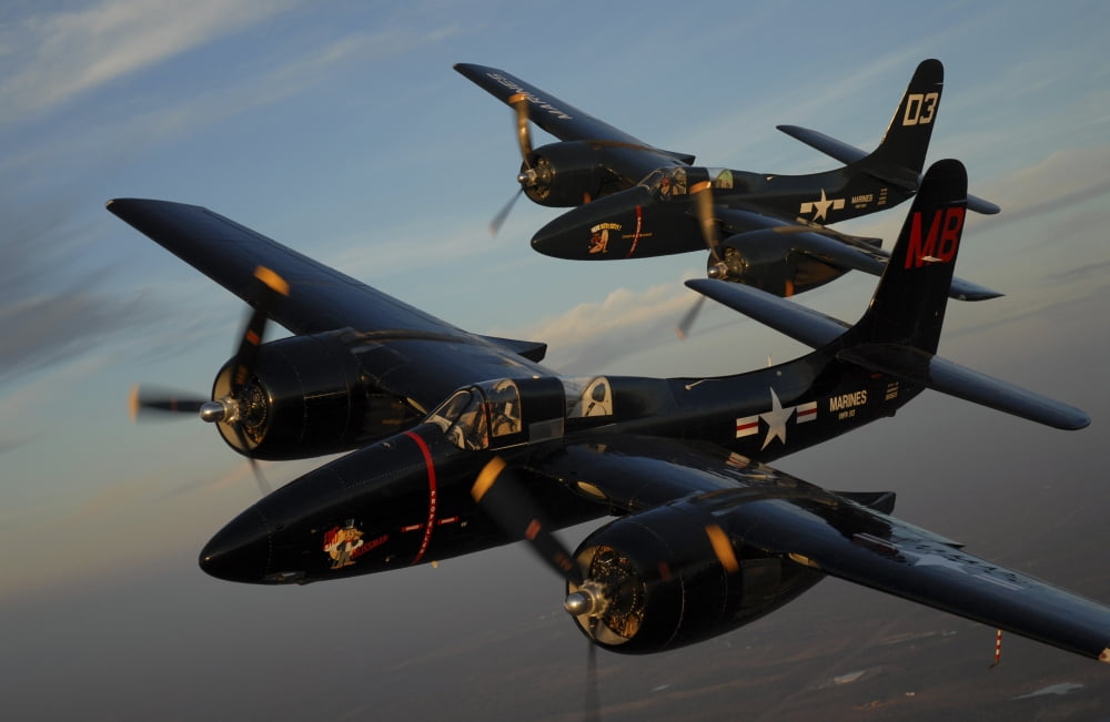 F7F Tigercats in formation flight over San Antonio Texas Canvas Art - Phil WallickStocktrek Images (17 x 12)