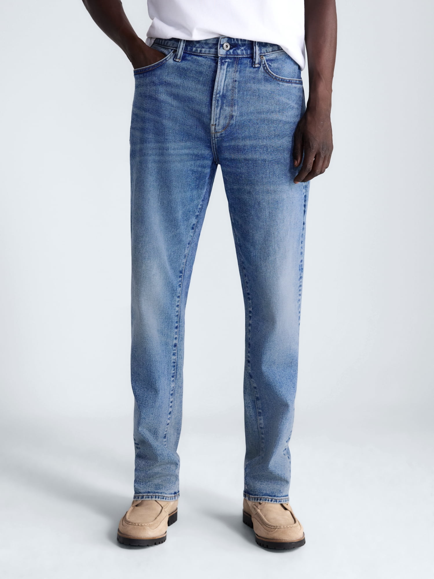 Free Assembly Men's Straight Fit Jeans, Waist Sizes 29-40