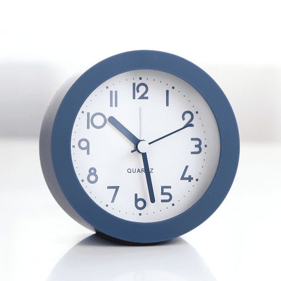 FANGQIULI Alarm Clock with Backlight, 4 Inches Cute Analog Round Digital Quartz Clock, Non Ticking, Battery Operated ,Frosted Texture, Simply Design for Living Room, Bedroom ,Bedside, Desk Decorative