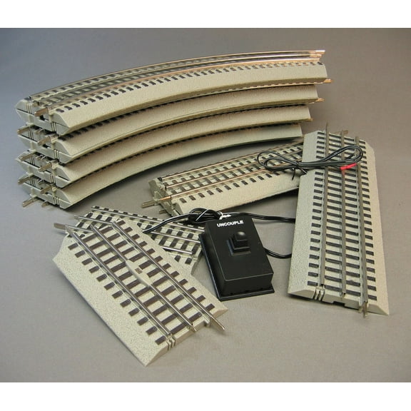 FASTRACK 40" x 60" Oval Track w/UNCOUPLER Section O Gauge