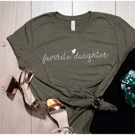 FAVORITE DAUGHTER Short sleeve Tees