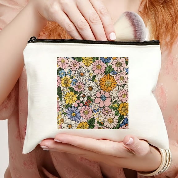 FCXZI Retro Hippie Flower Makeup Bag Travel Large Boho Floral Vintage Cosmetic Bag Essentials Jewelry Skincare Zipper For Women White