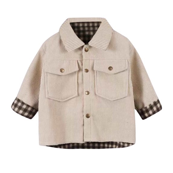 Pretty young girl fashioning a winter jacket Stock Photo - Alamy