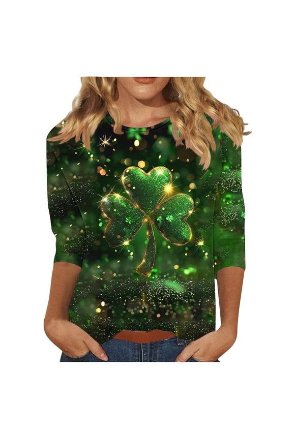 ‌‌‌‌Women's St. Patrick's Day T-Shirt - Short Sleeve Crew Neck Shamrock Graphic Tee