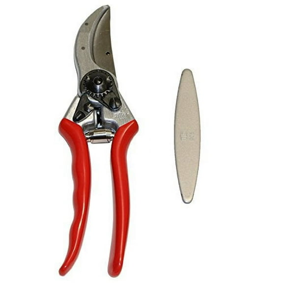 Felco 2 Classic Pruner and 903 Diamond Sharpener Combo
