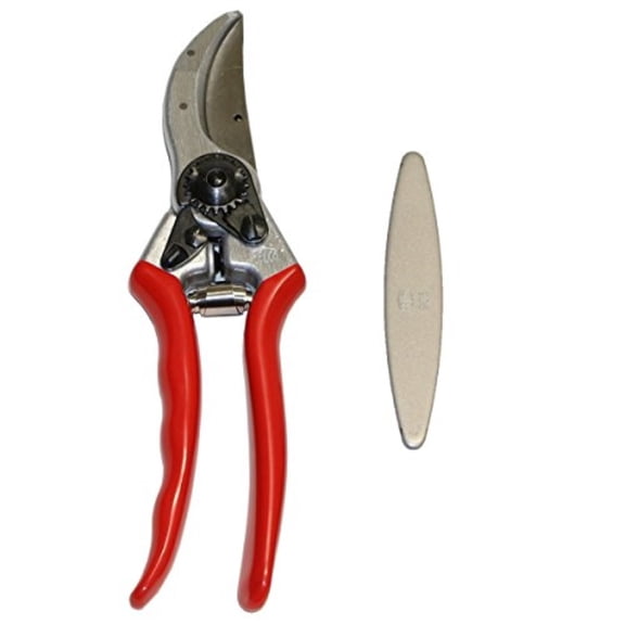 Felco 2 Classic Pruner and 903 Diamond Sharpener Combo