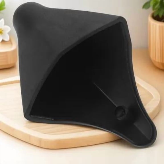 FENGGUIQU Boat Shell Accessories Black Plastic Hull and Keel Guard for Durability
