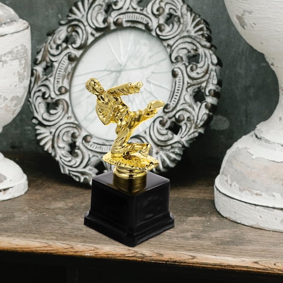 FENGGUIQU Championship Trophy Golden Plastic 1Pack