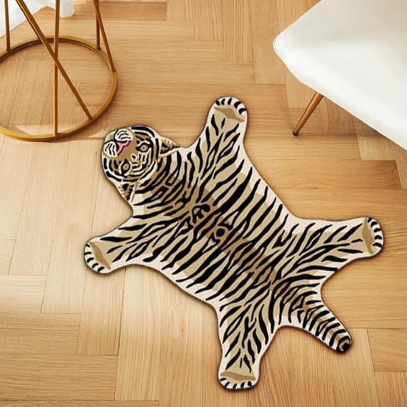 FEOLGEHLY Tiger Print Area Rug, Cute Cartoon Faux Tiger Plush Non-Slip Fluffy Animal Print Carpet Door Mat for Living Room Bedroom Playmat 16x24in