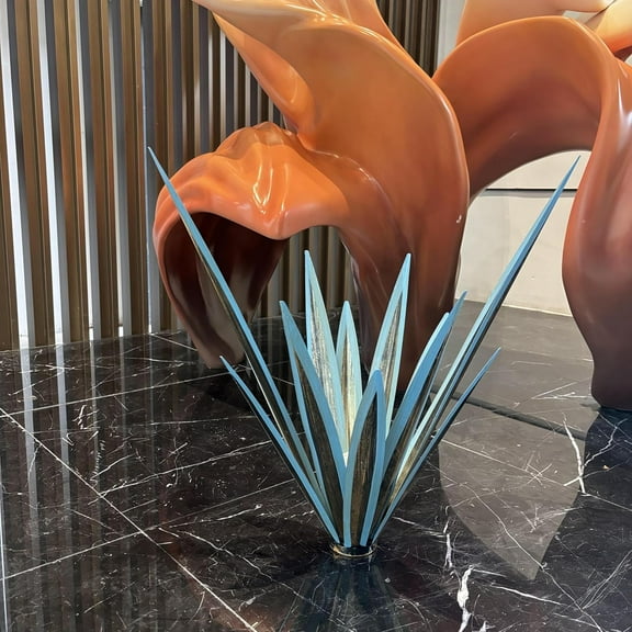 FGERFE-Large Tequila Rustic Sculpture, Rustic Agave Plant Garden Statue Solar Lights, Metal Agave Plant Sculpture Hand Painted for Outdoor Patio Home Decor Lawn Ornaments Yard Stakes, 21.65 inch